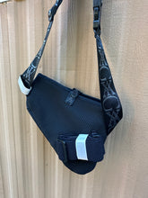 Load image into Gallery viewer, YAGYA Riding belt bag