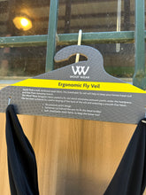 Load image into Gallery viewer, Woof Wear ergonomic fly veil
